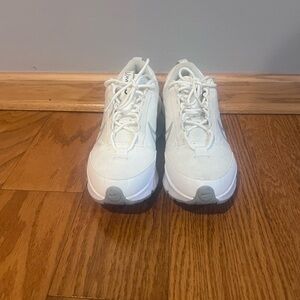 Women Nike Air Max Athletic Shoes